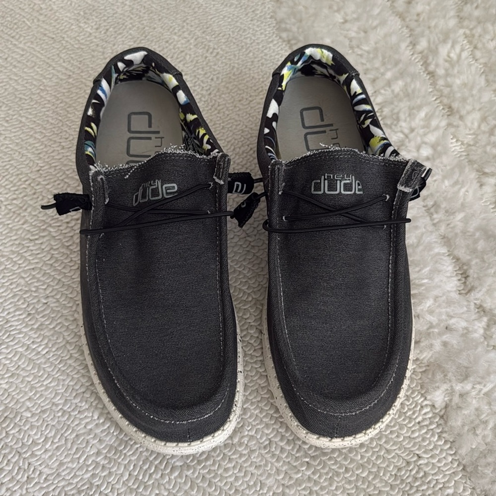 Hey Dude shoes Men’s